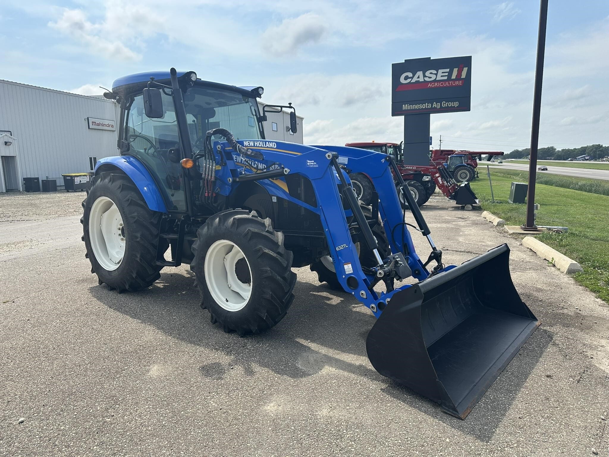 2022 New Holland WORKMASTER 95 Tractor