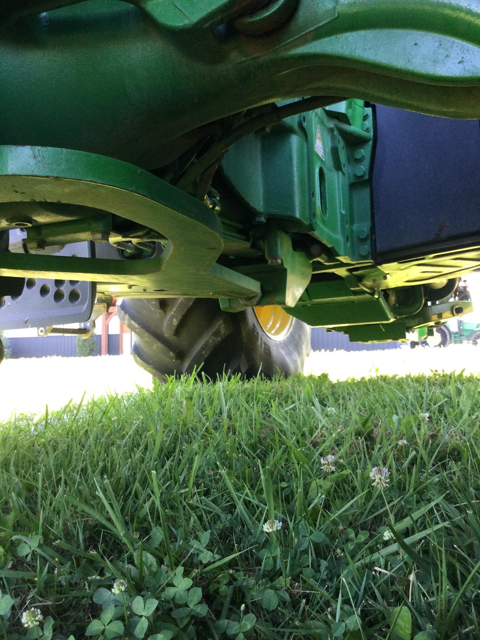 2021 John Deere 7R 330 Tractor