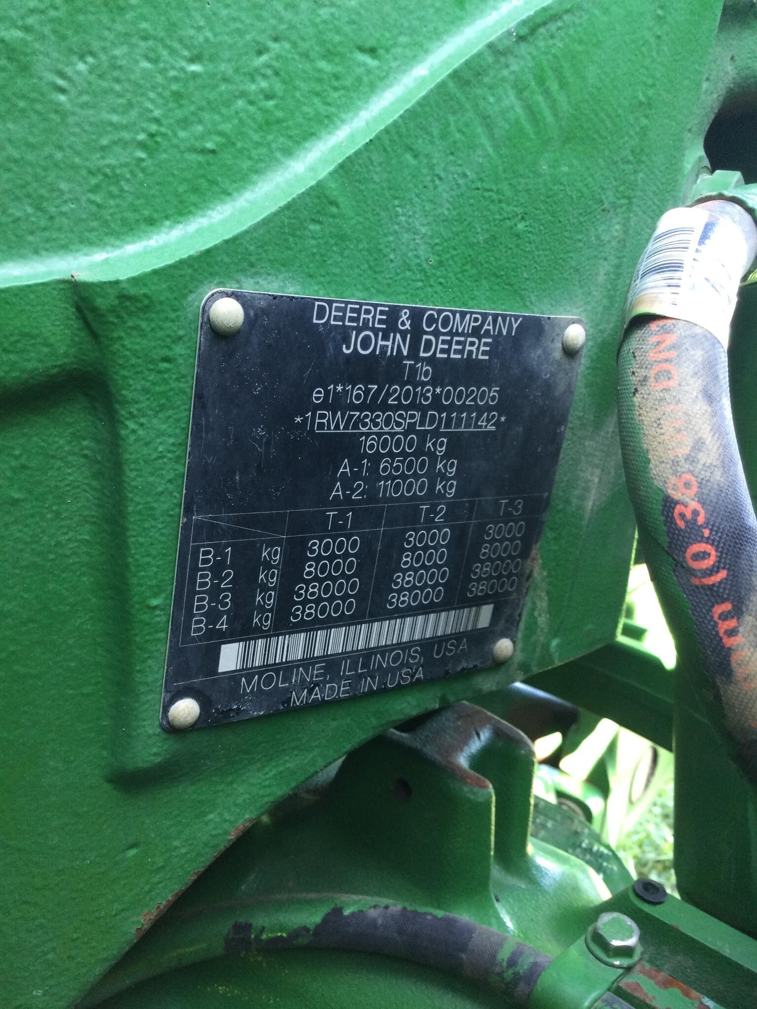 2021 John Deere 7R 330 Tractor
