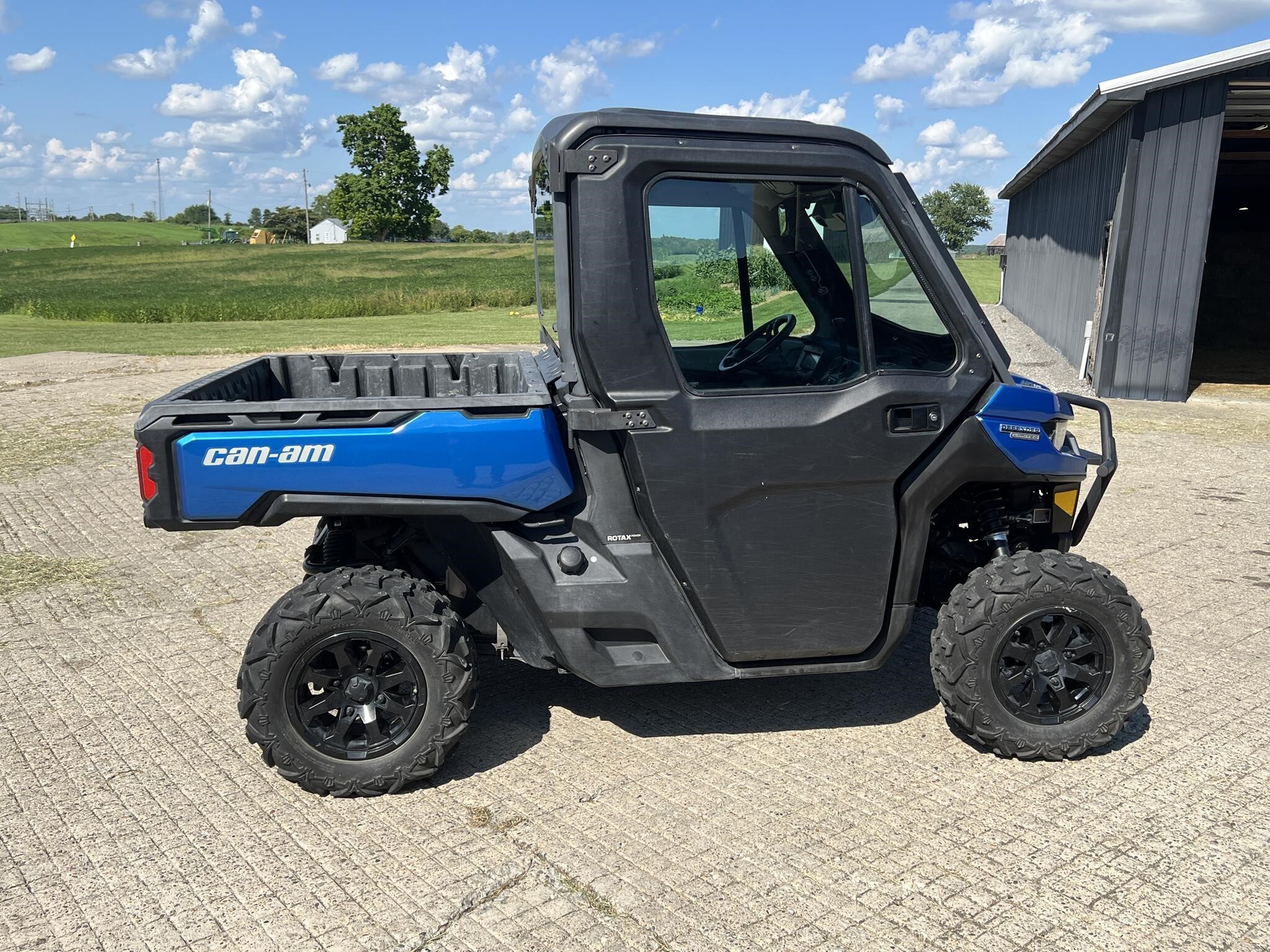 2022 Can-Am DEFENDER LIMITED HD10 ATVs and Utility Vehicle