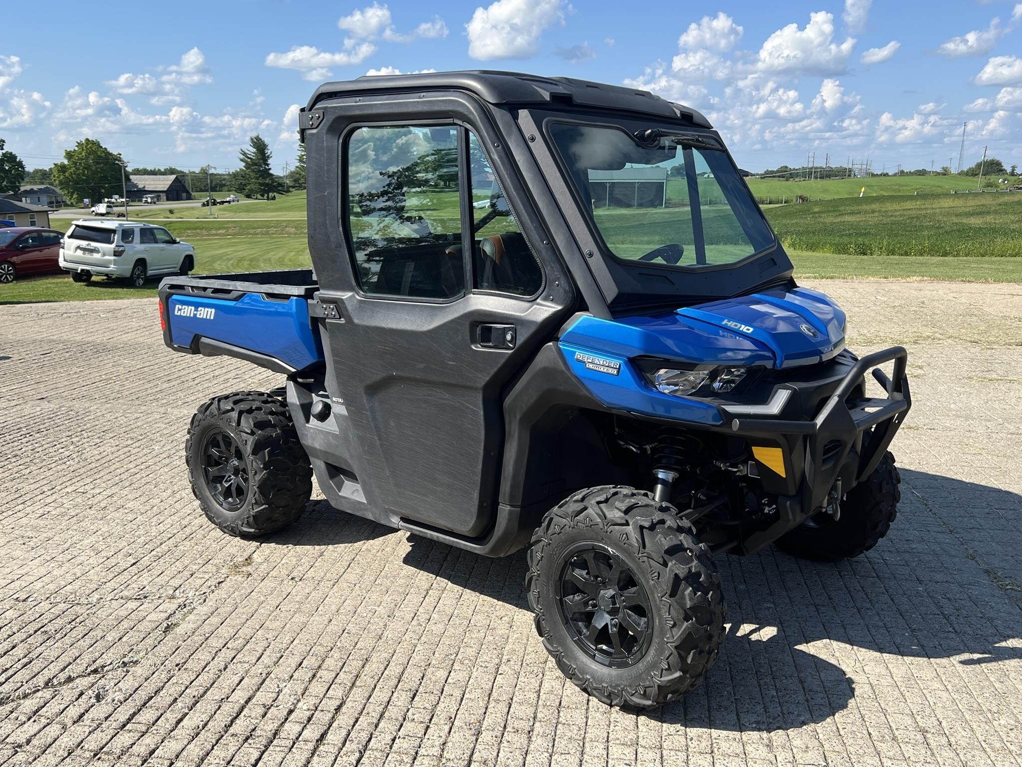 2022 Can-Am DEFENDER LIMITED HD10 ATVs and Utility Vehicle