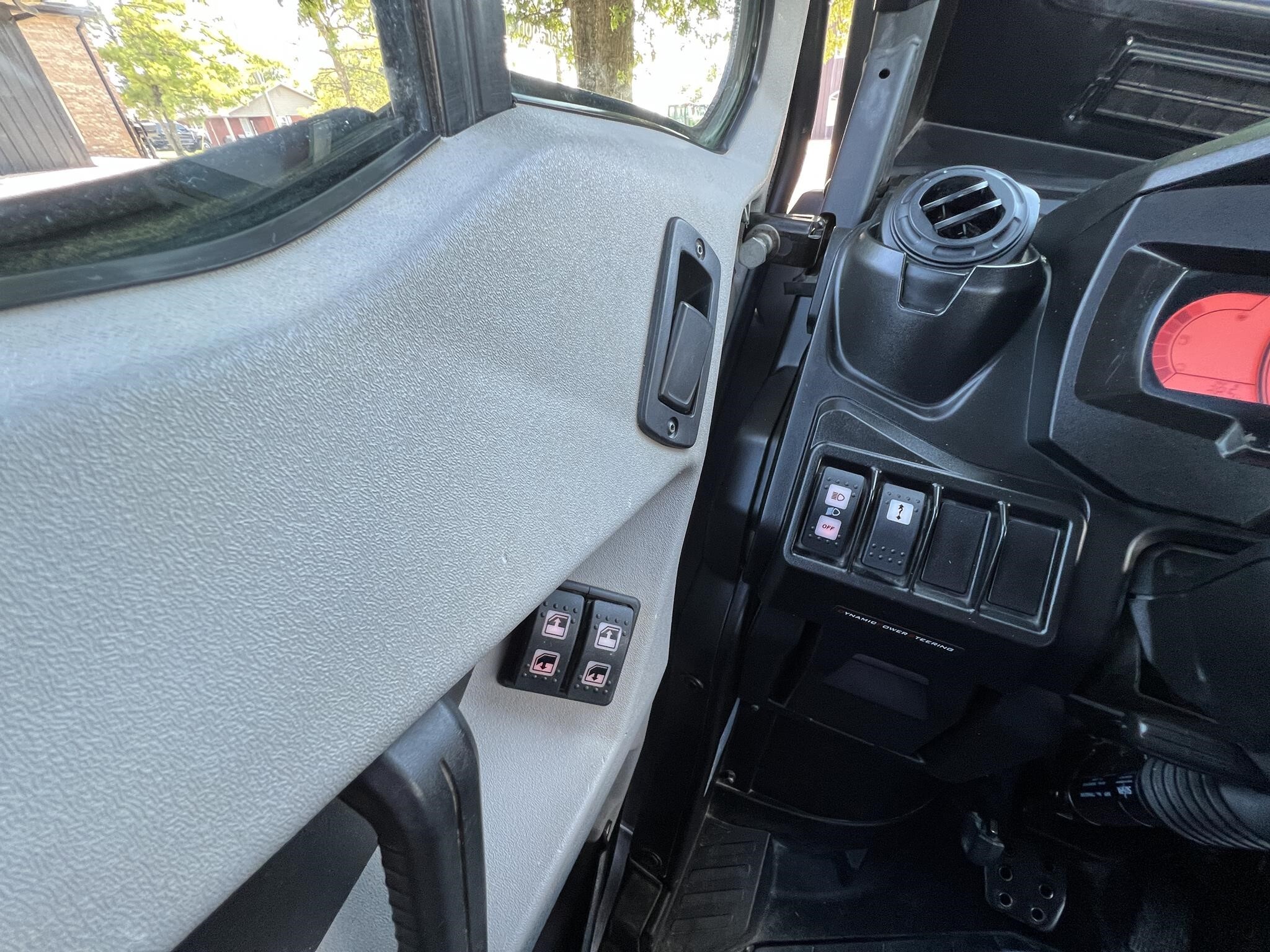 2022 Can-Am DEFENDER LIMITED HD10 ATVs and Utility Vehicle