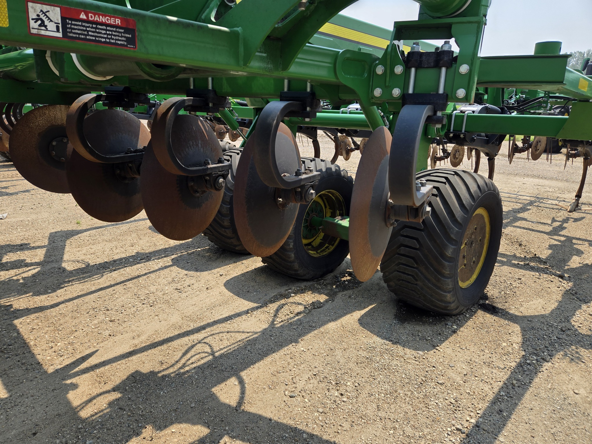 2024 John Deere 2730 Disk Chisel