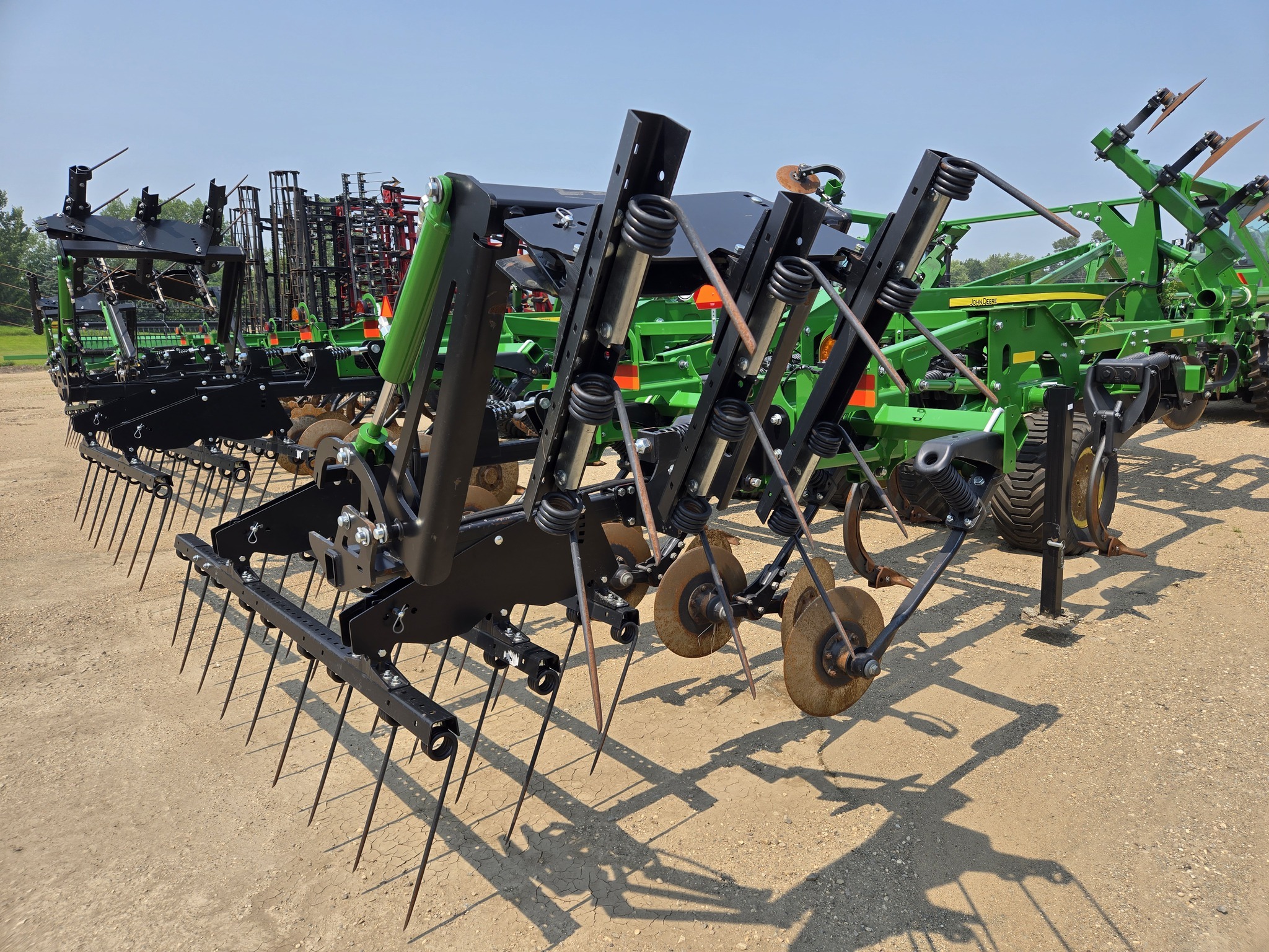 2024 John Deere 2730 Disk Chisel