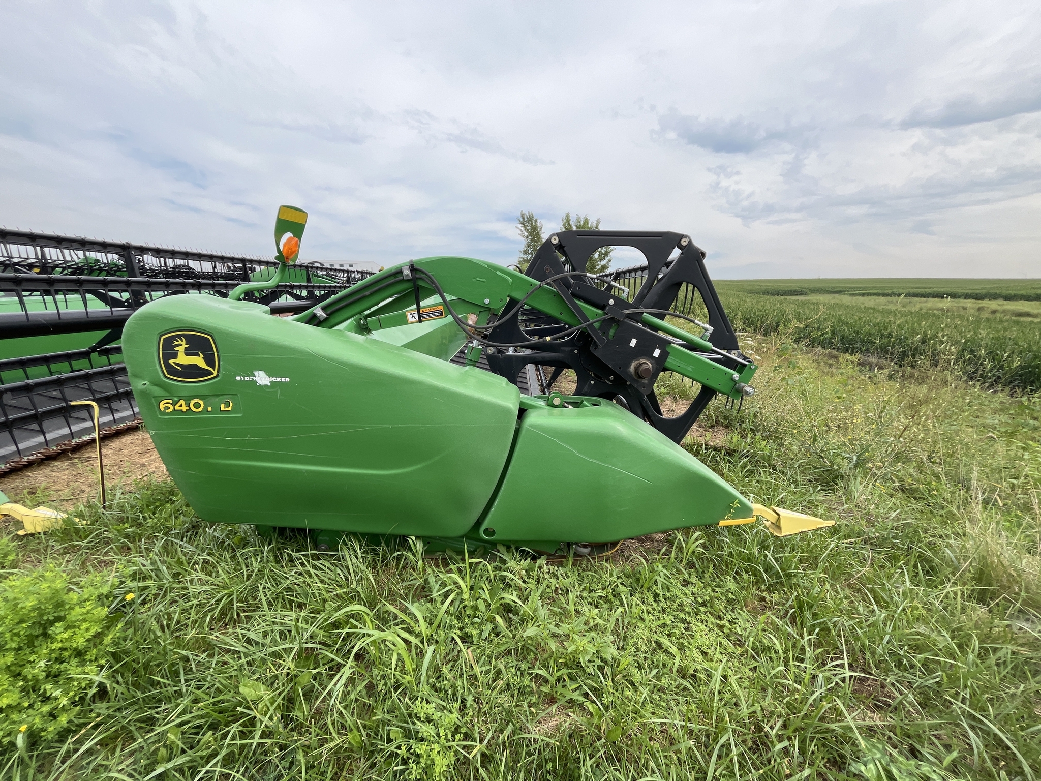 2012 John Deere 640FD Platform