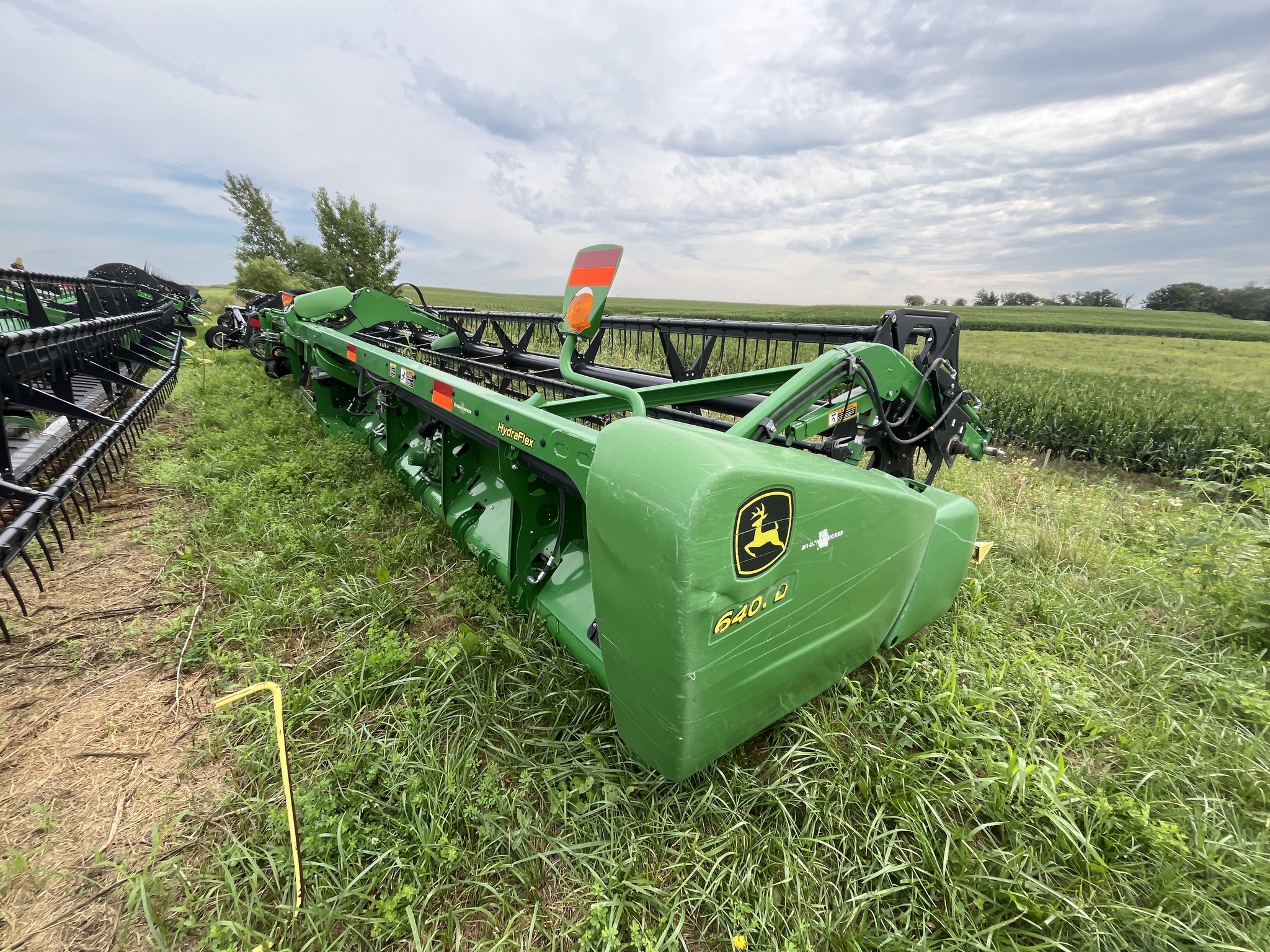 2012 John Deere 640FD Platform