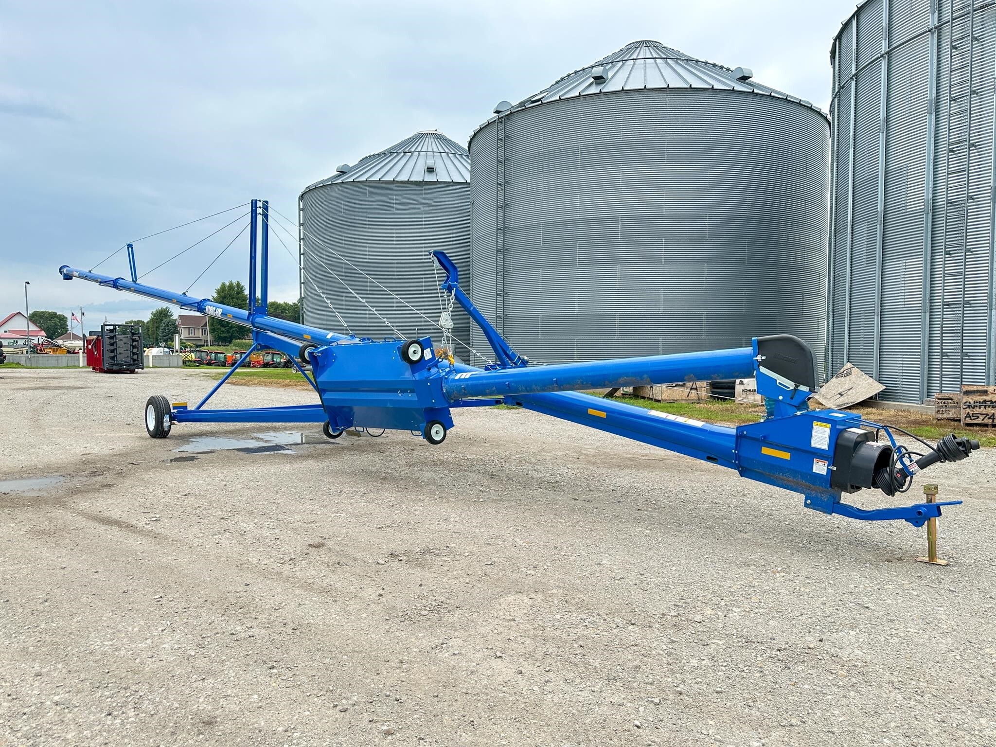2026 Brandt 1060HP Augers and Conveyor
