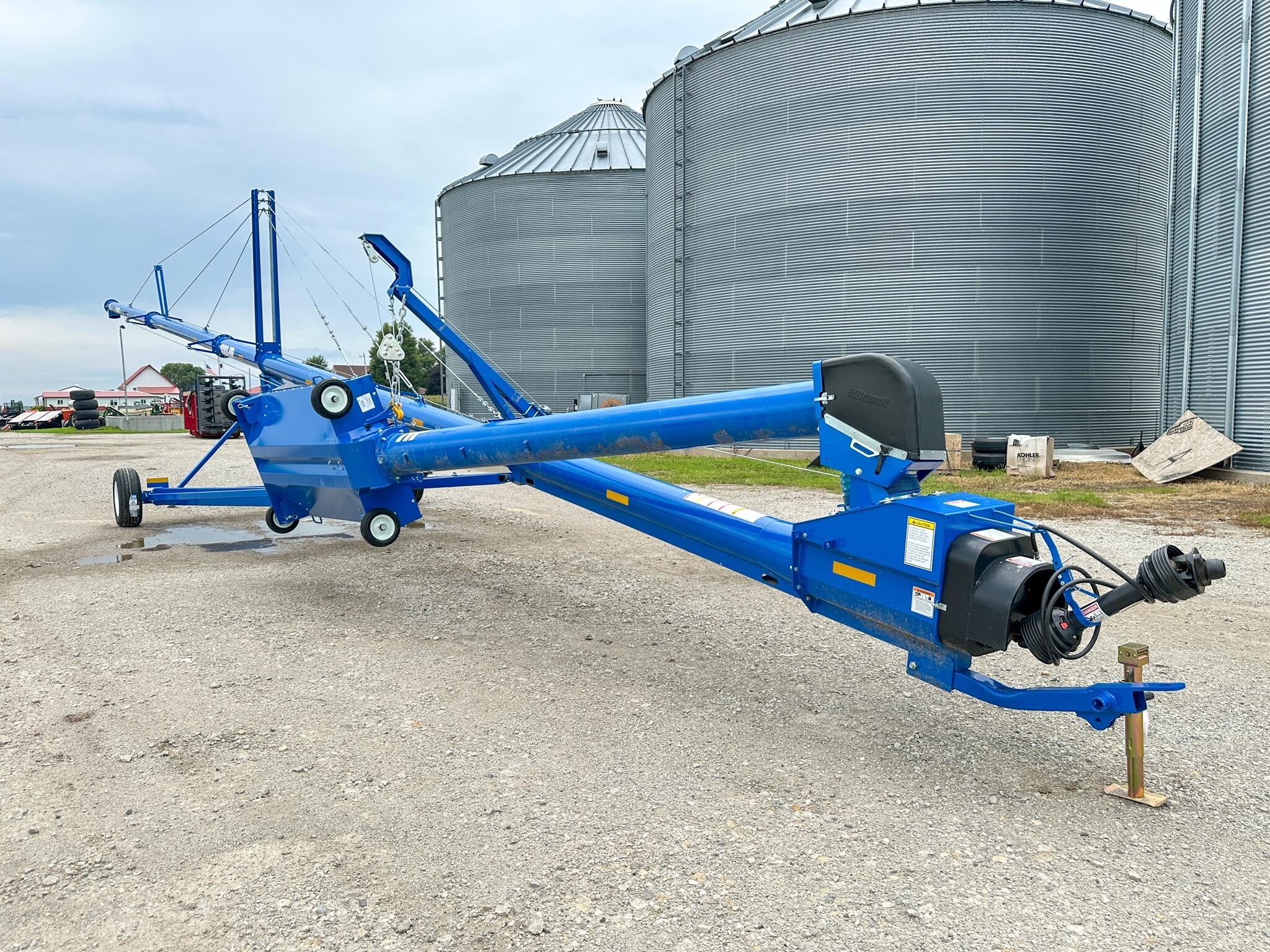 2026 Brandt 1060HP Augers and Conveyor