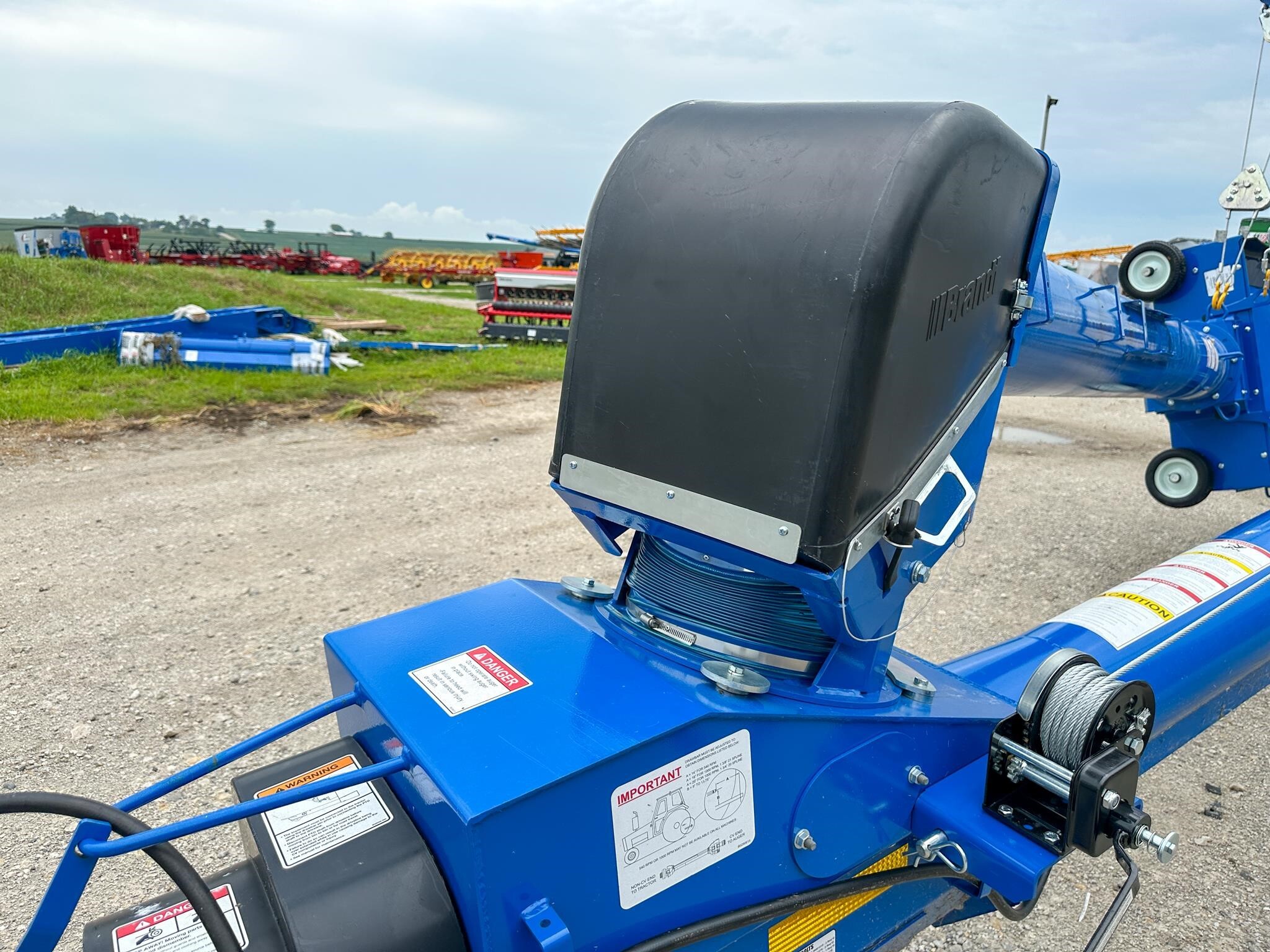 2026 Brandt 1060HP Augers and Conveyor