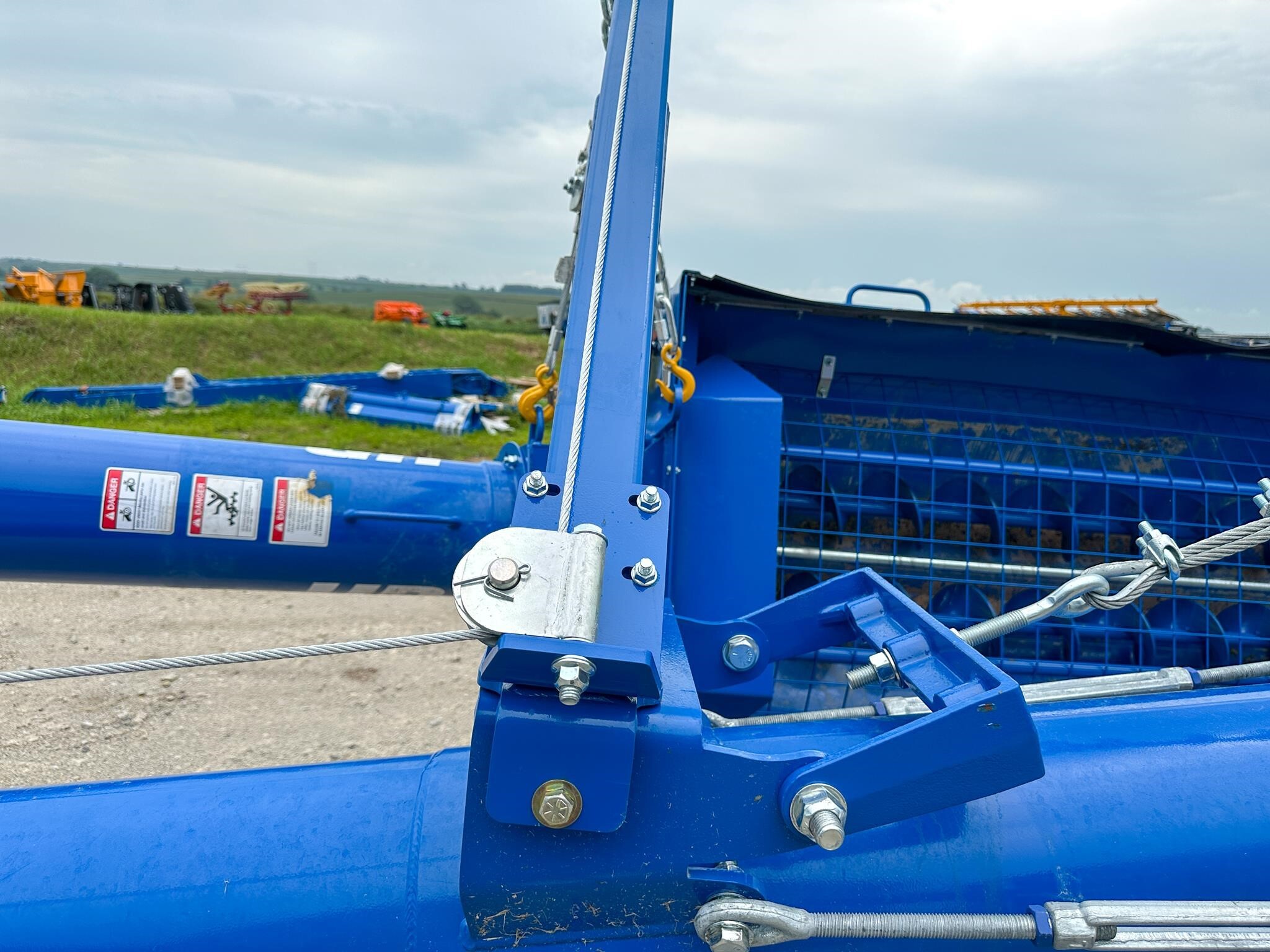 2026 Brandt 1060HP Augers and Conveyor