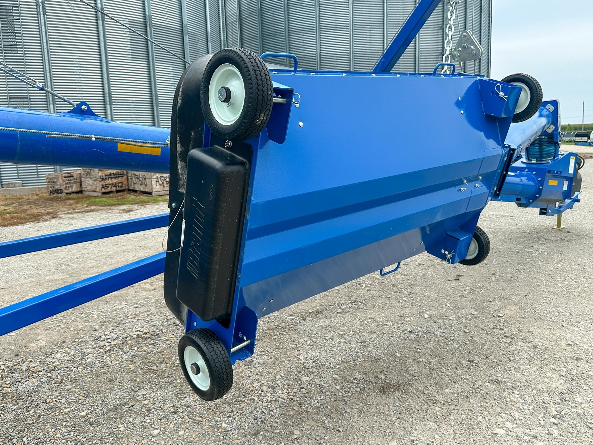 2026 Brandt 1060HP Augers and Conveyor