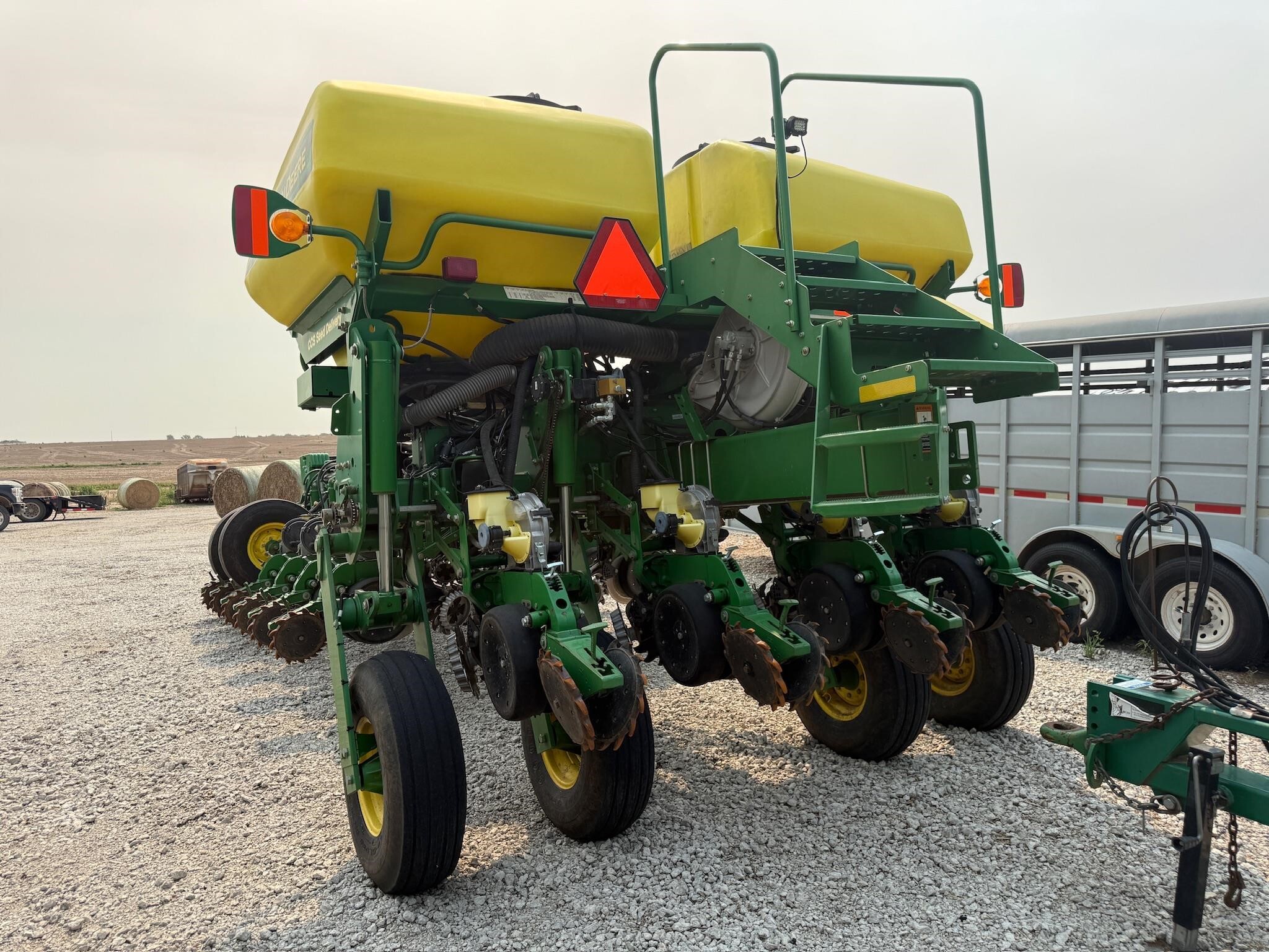 2009 John Deere 1770NT Planter