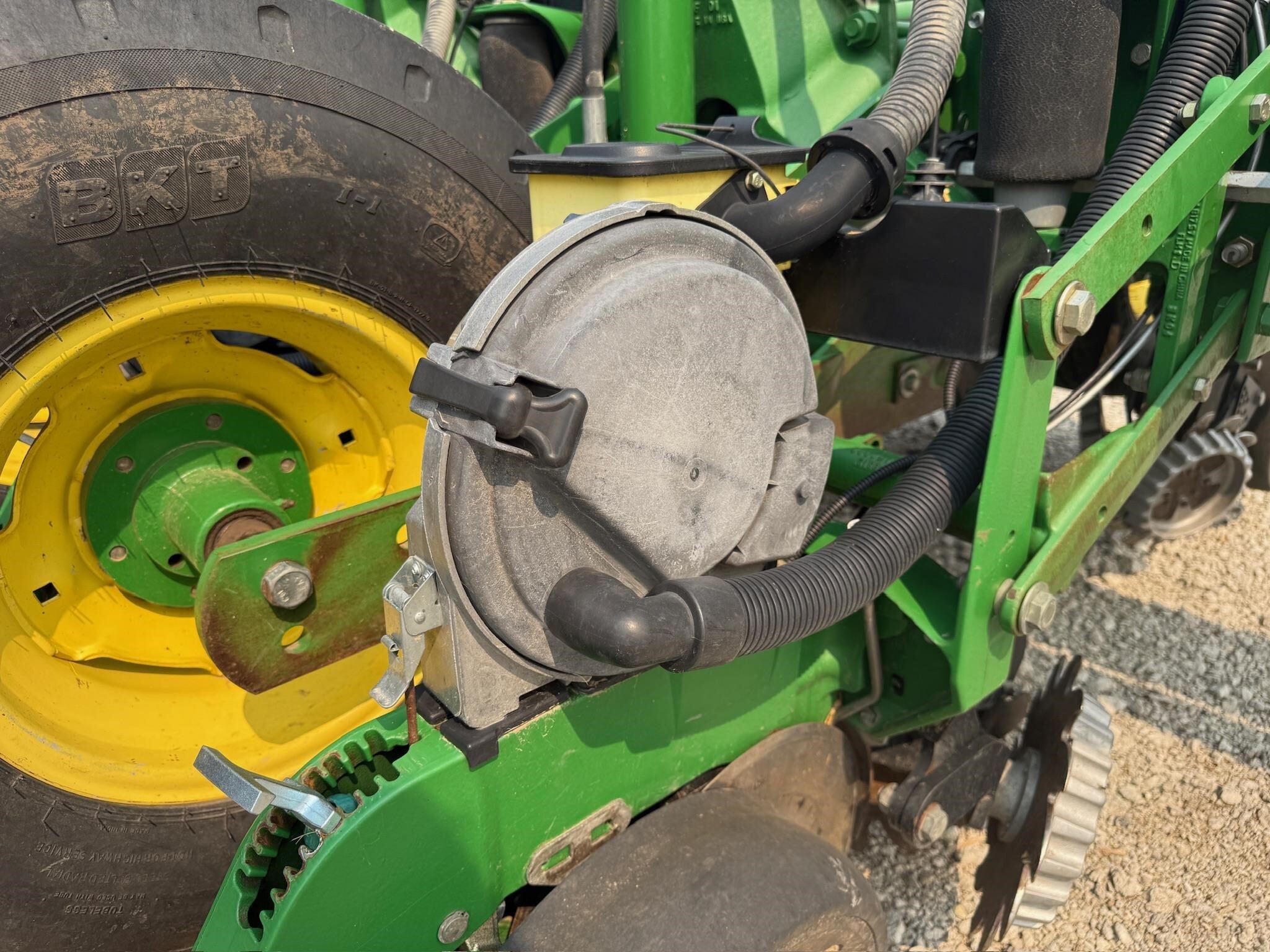 2009 John Deere 1770NT Planter