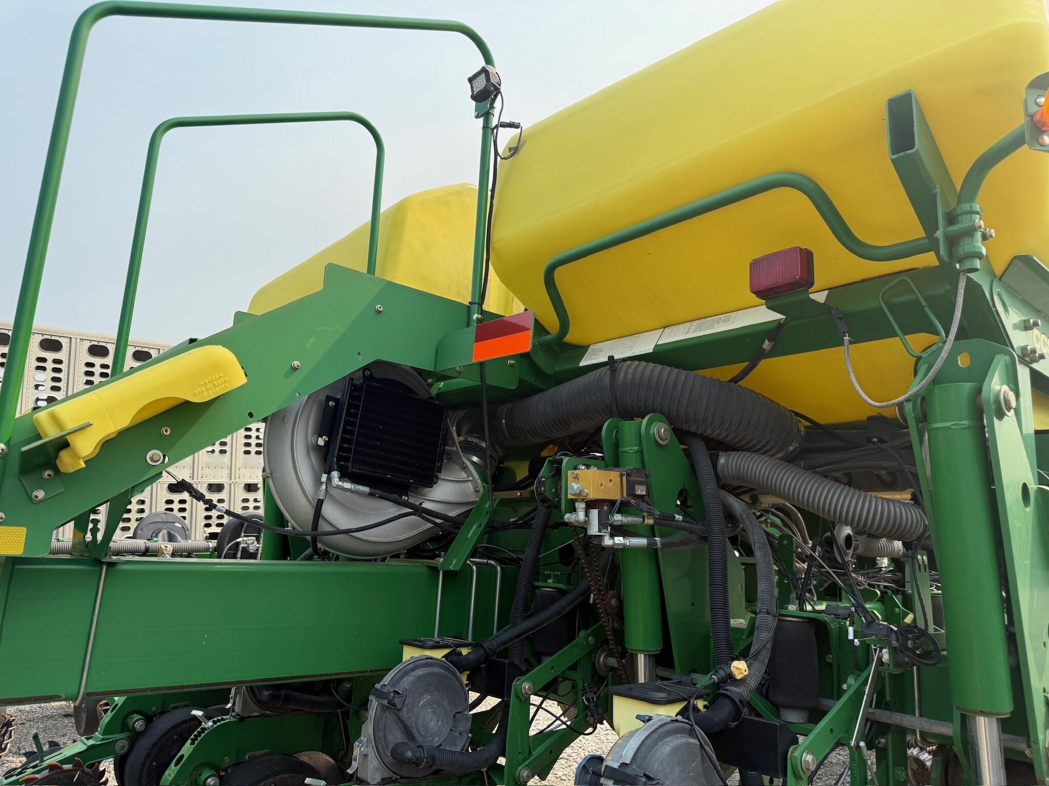 2009 John Deere 1770NT Planter
