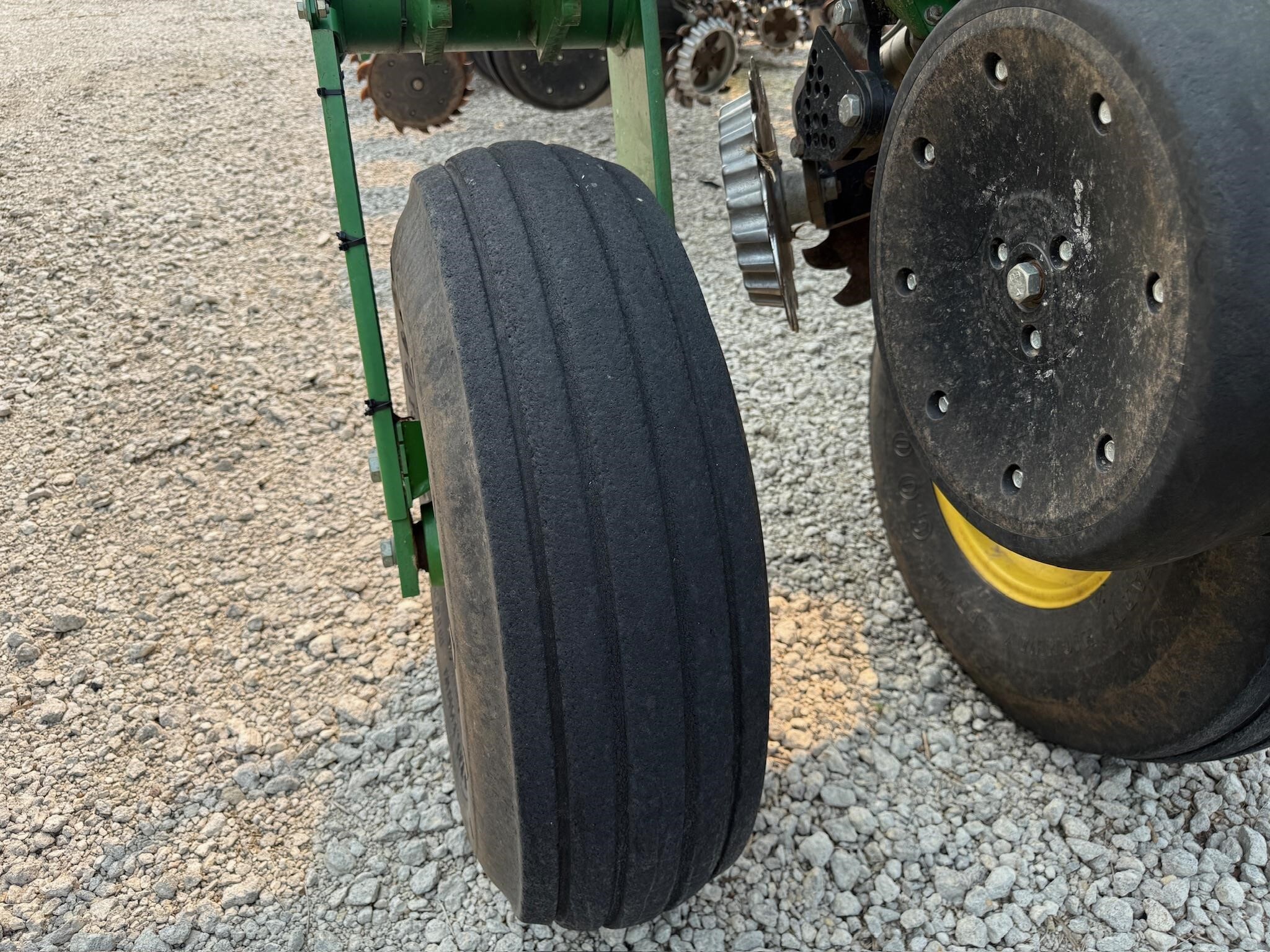 2009 John Deere 1770NT Planter