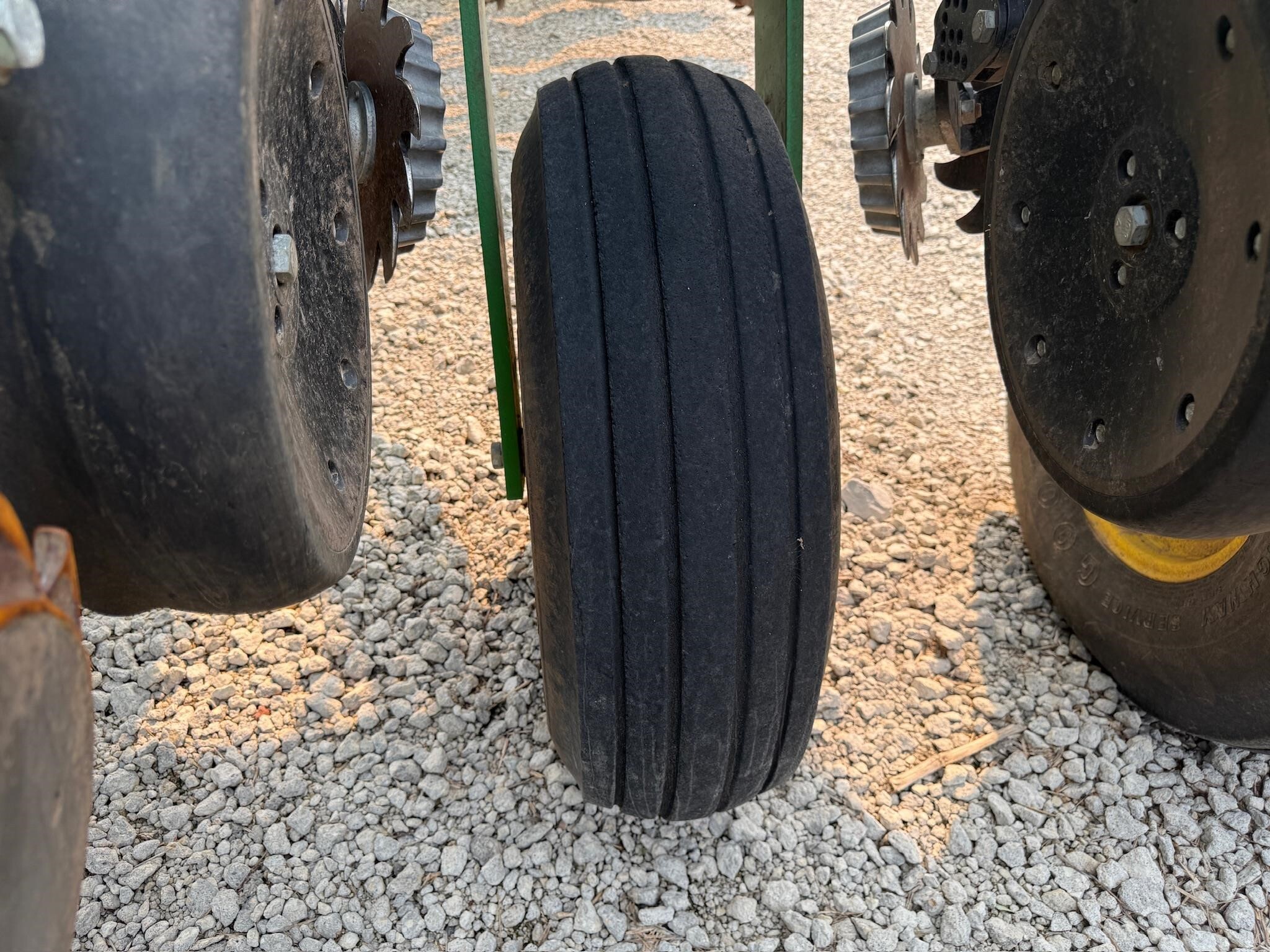 2009 John Deere 1770NT Planter