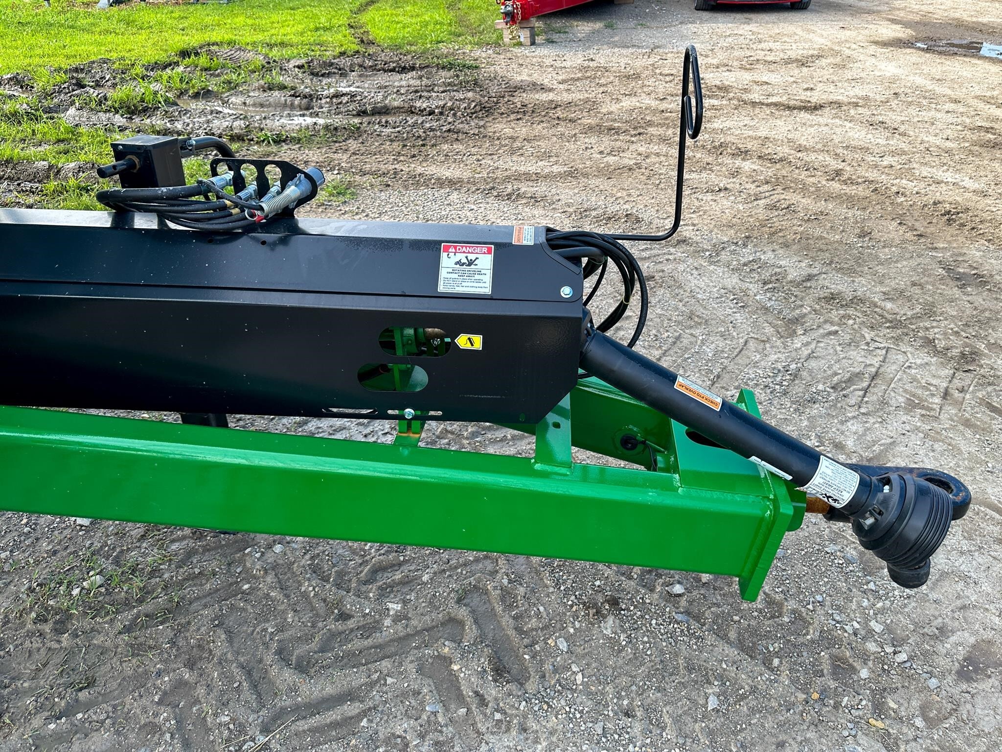 2026 J&M 1112 Grain Cart