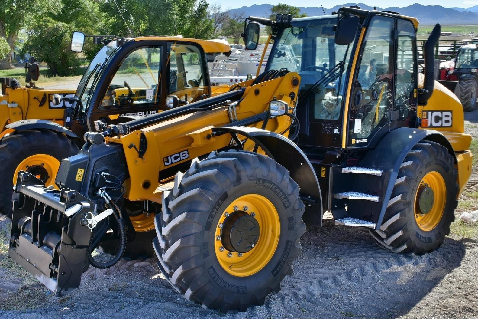 2025 JCB TM420 Wheel Loader
