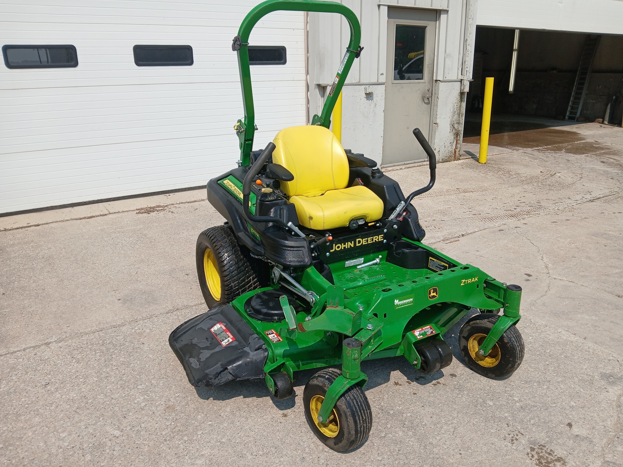 2017 John Deere Z960M Lawn Mower