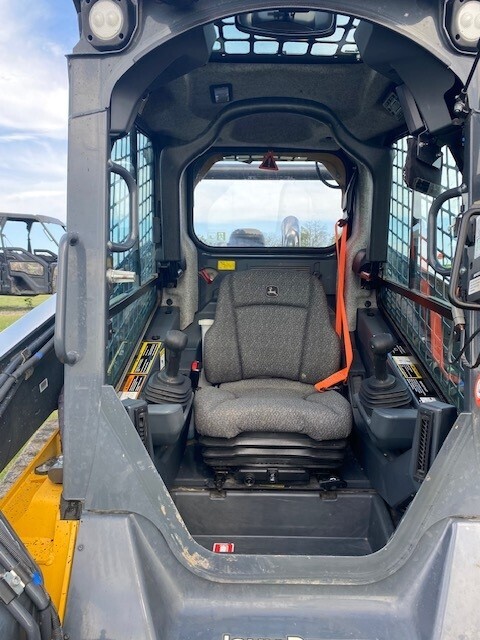 2023 Deere 333G Skid Steer