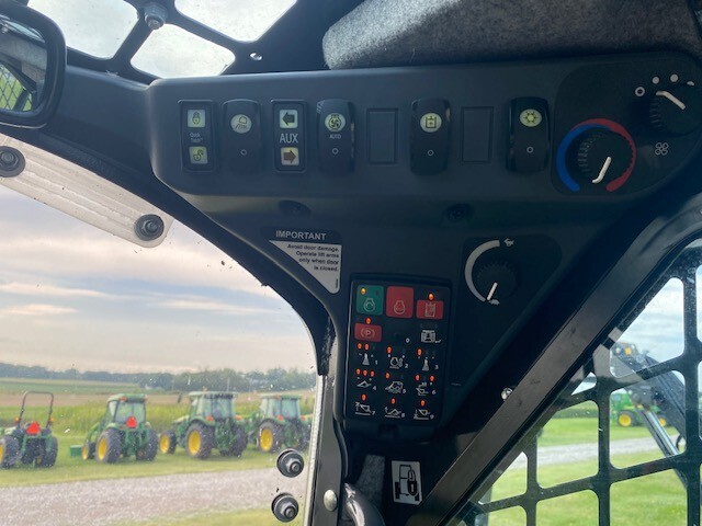 2023 Deere 333G Skid Steer