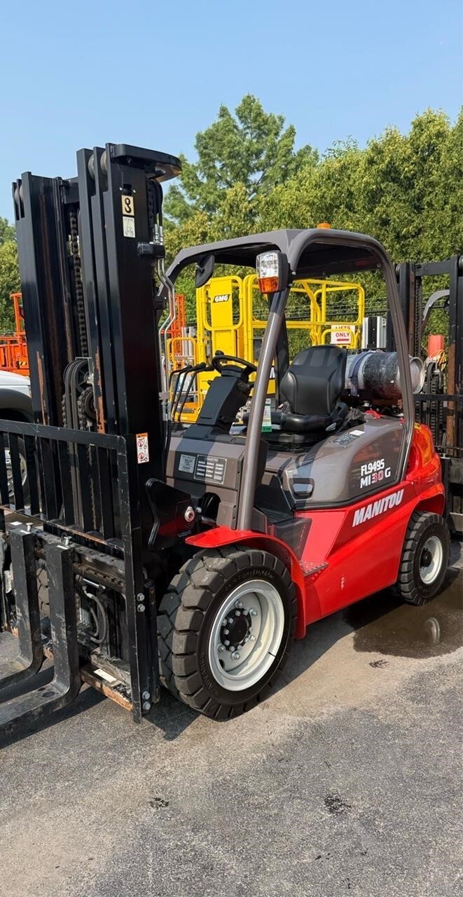 2023 Manitou MI30G Forklift