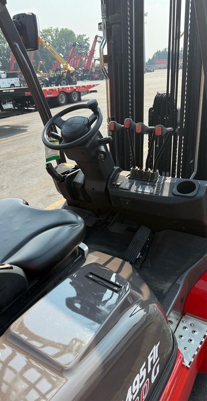 2023 Manitou MI30G Forklift
