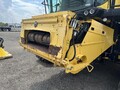 2019 New Holland CR8.90 Combine