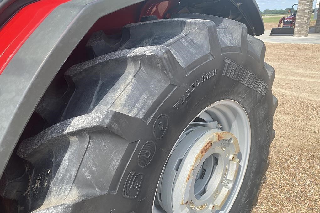 2019 Massey Ferguson 4710 Tractor