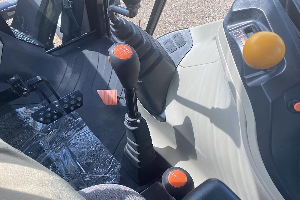 2019 Massey Ferguson 4710 Tractor