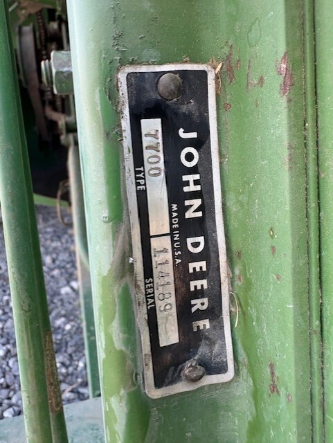 1974 John Deere 7700 Combine