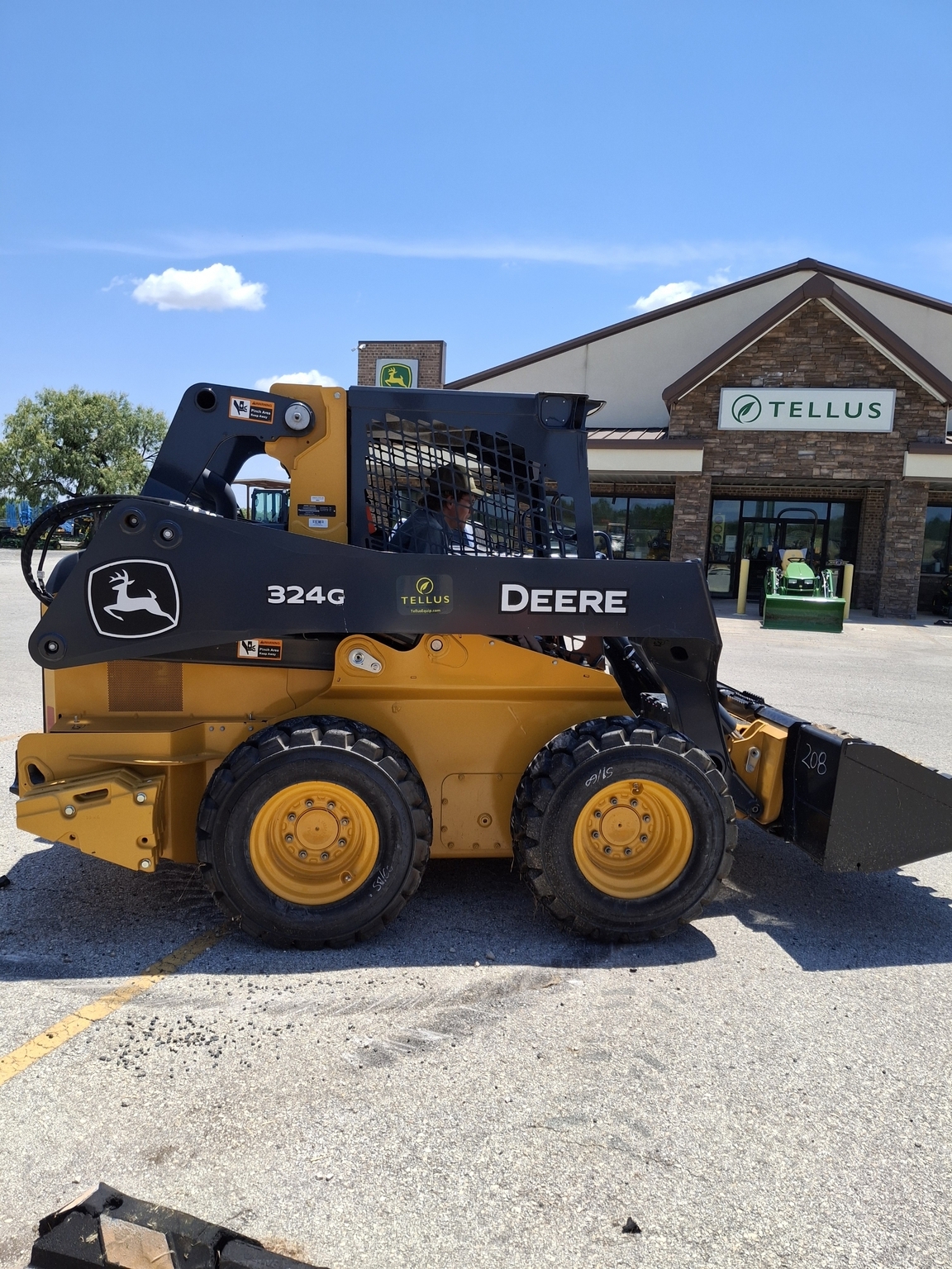 2024 Deere 324G Skid Steer