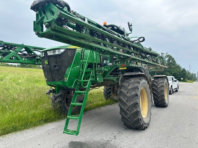 2021 John Deere R4044 Self-Propelled Sprayer