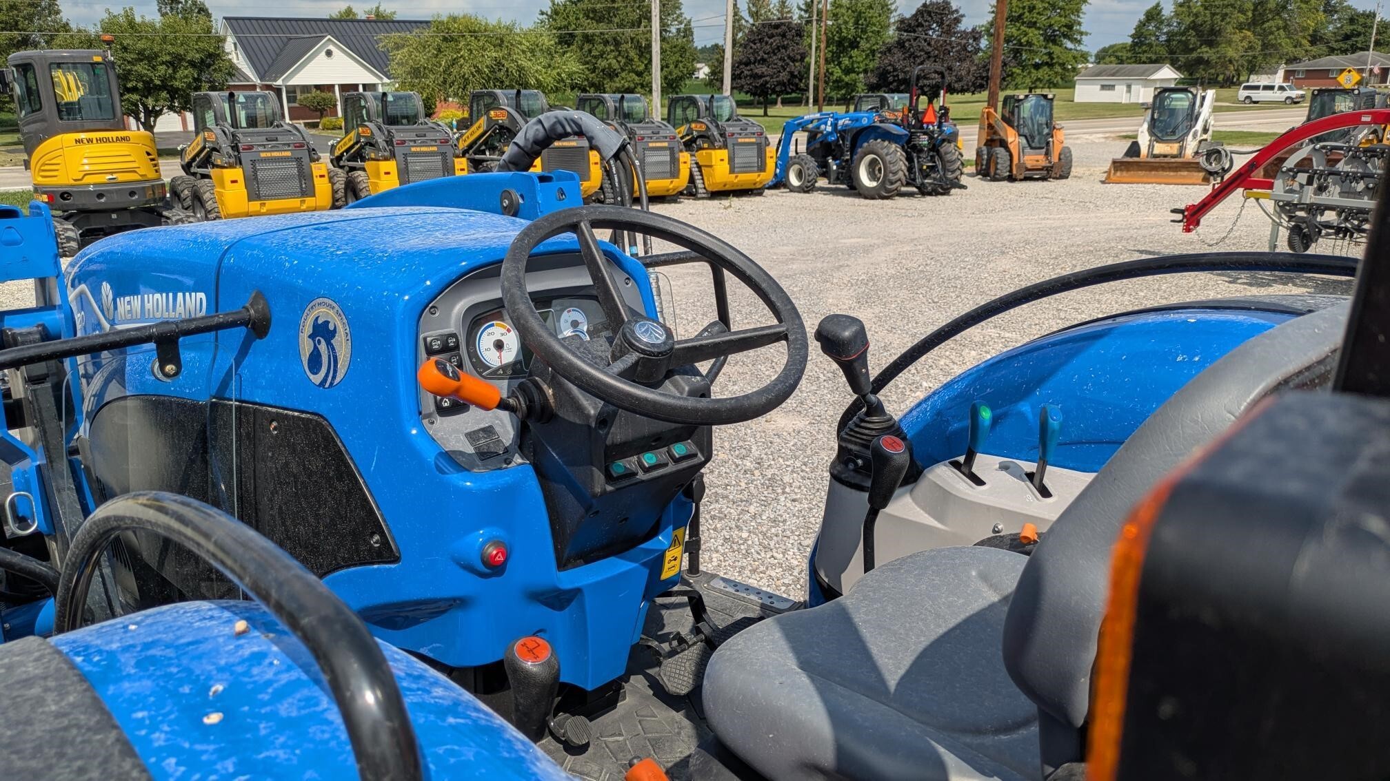 2025 New Holland WORKMASTER 120 Tractor