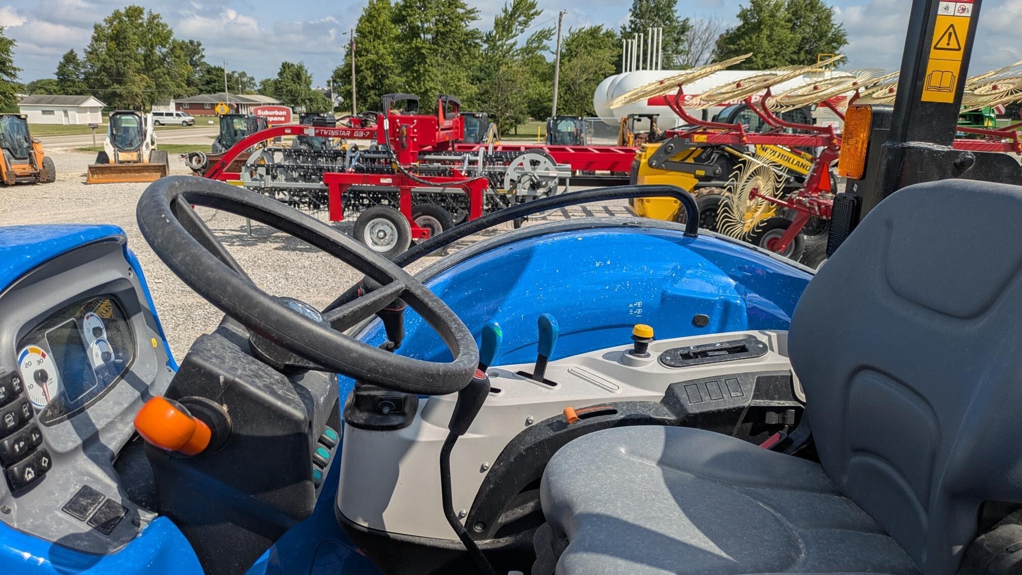 2025 New Holland WORKMASTER 120 Tractor