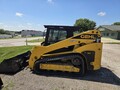 2020 Gehl VT320 Skid Steer