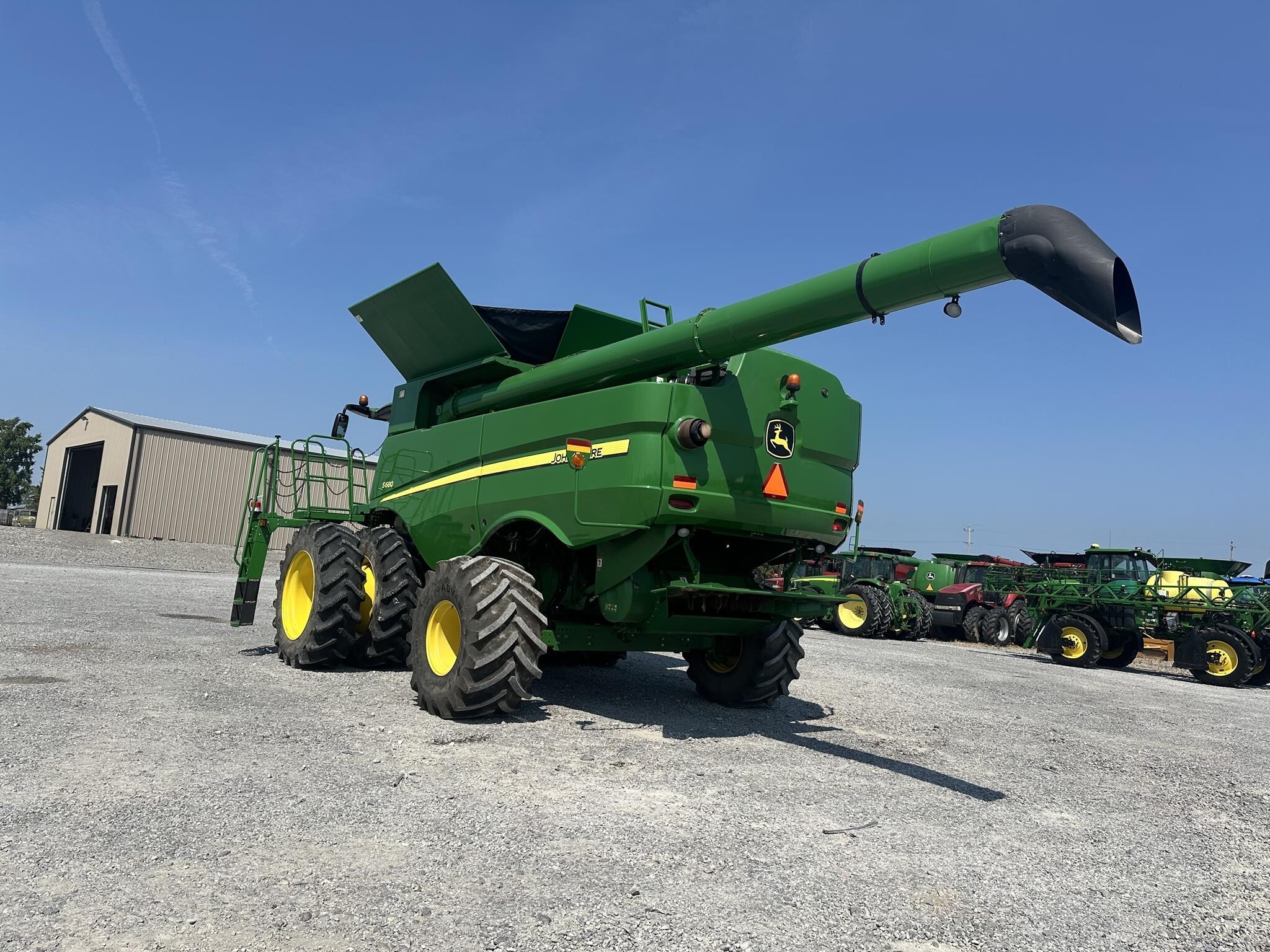 2014 John Deere S680 Combine