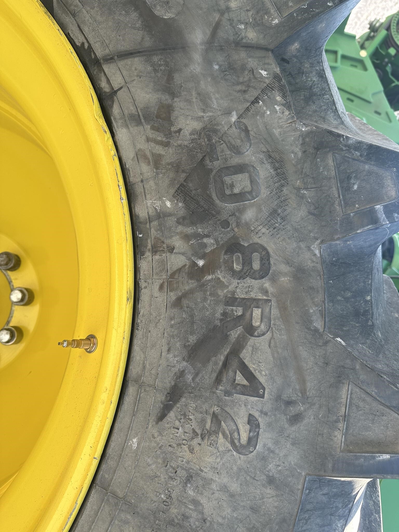 2014 John Deere S680 Combine