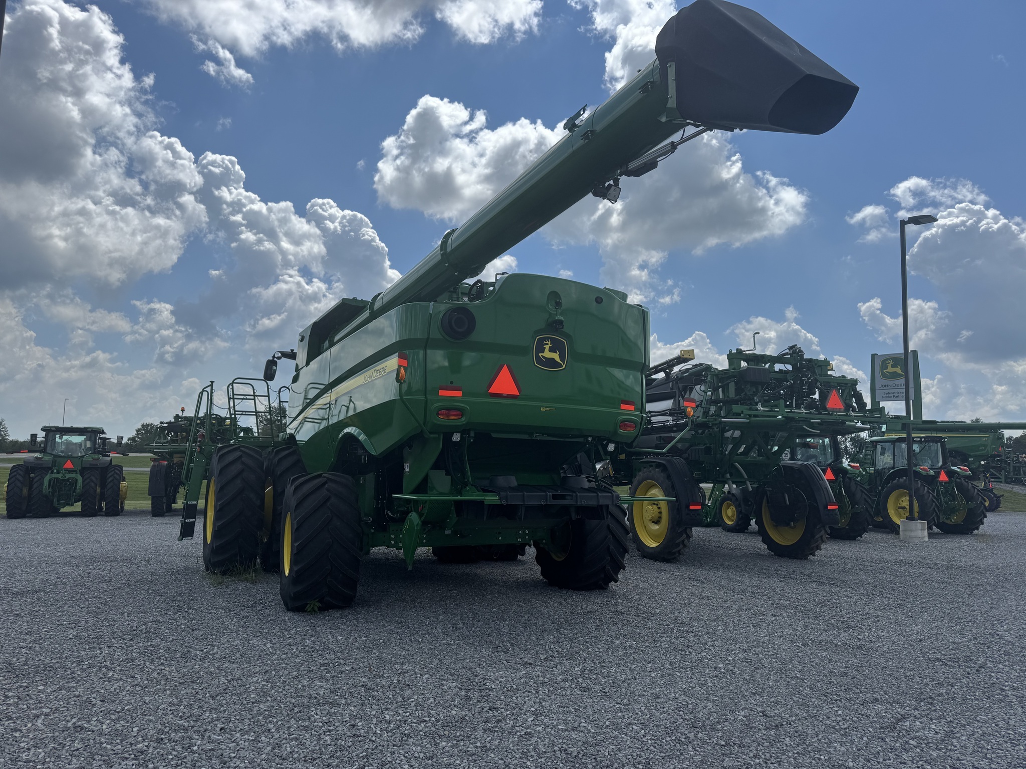 2024 John Deere S790 Combine