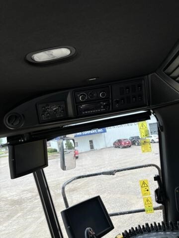 2024 New Holland CR7.90 Combine