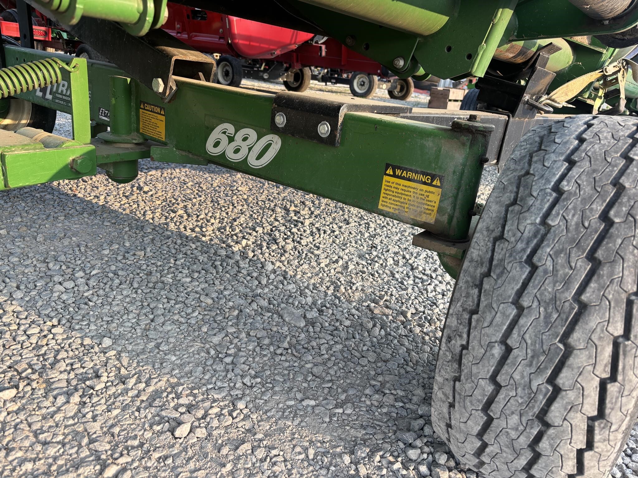 E-Z Trail 680 Header Trailer