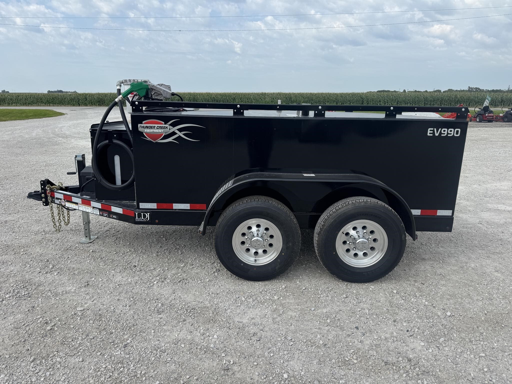 2026 Thunder Creek EV990 Fuel Trucks/Trailer