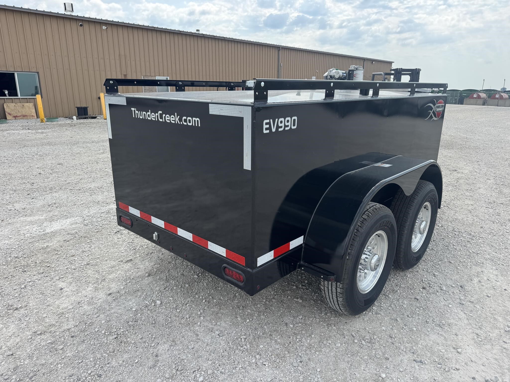 2026 Thunder Creek EV990 Fuel Trucks/Trailer