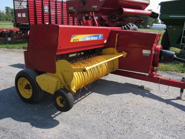 2016 New Holland BC5070 Small Square Baler