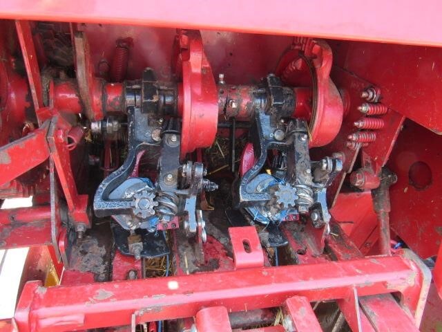2016 New Holland BC5070 Small Square Baler