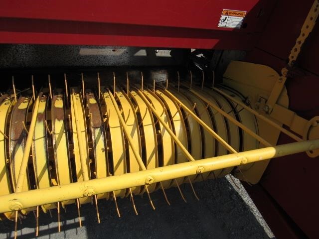 2016 New Holland BC5070 Small Square Baler