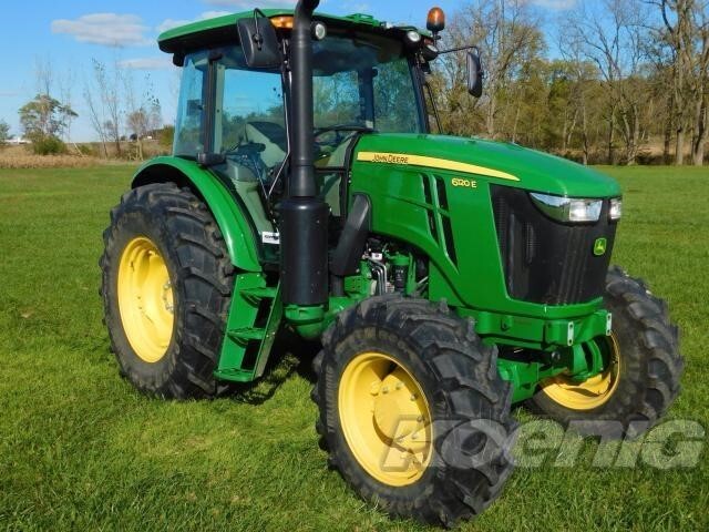 2022 John Deere 6120E Tractor