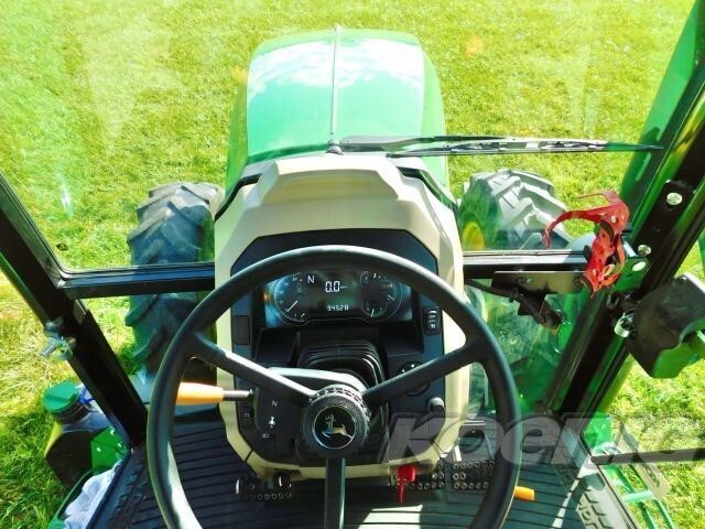 2022 John Deere 6120E Tractor