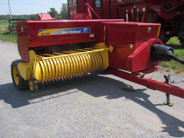 2011 New Holland BC5060 Small Square Baler