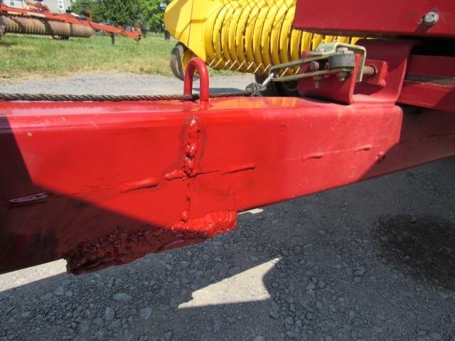 2011 New Holland BC5060 Small Square Baler